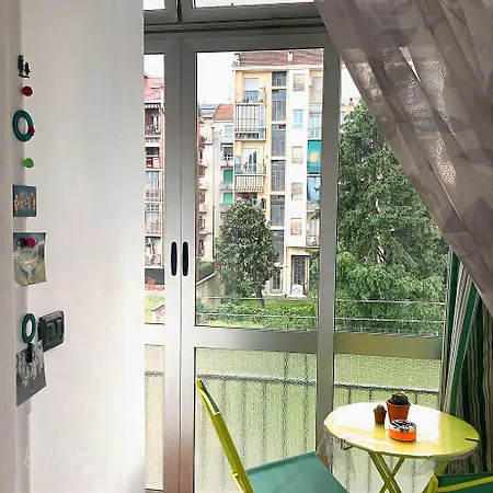 Apartment Cozy Via Santhia Turin