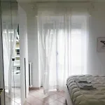 Lägenhet Cozy Via Santhia *